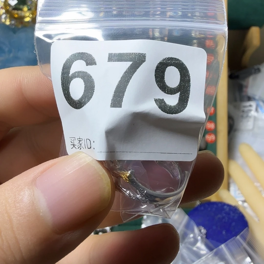 ****角银S925镶嵌戒指紫晶