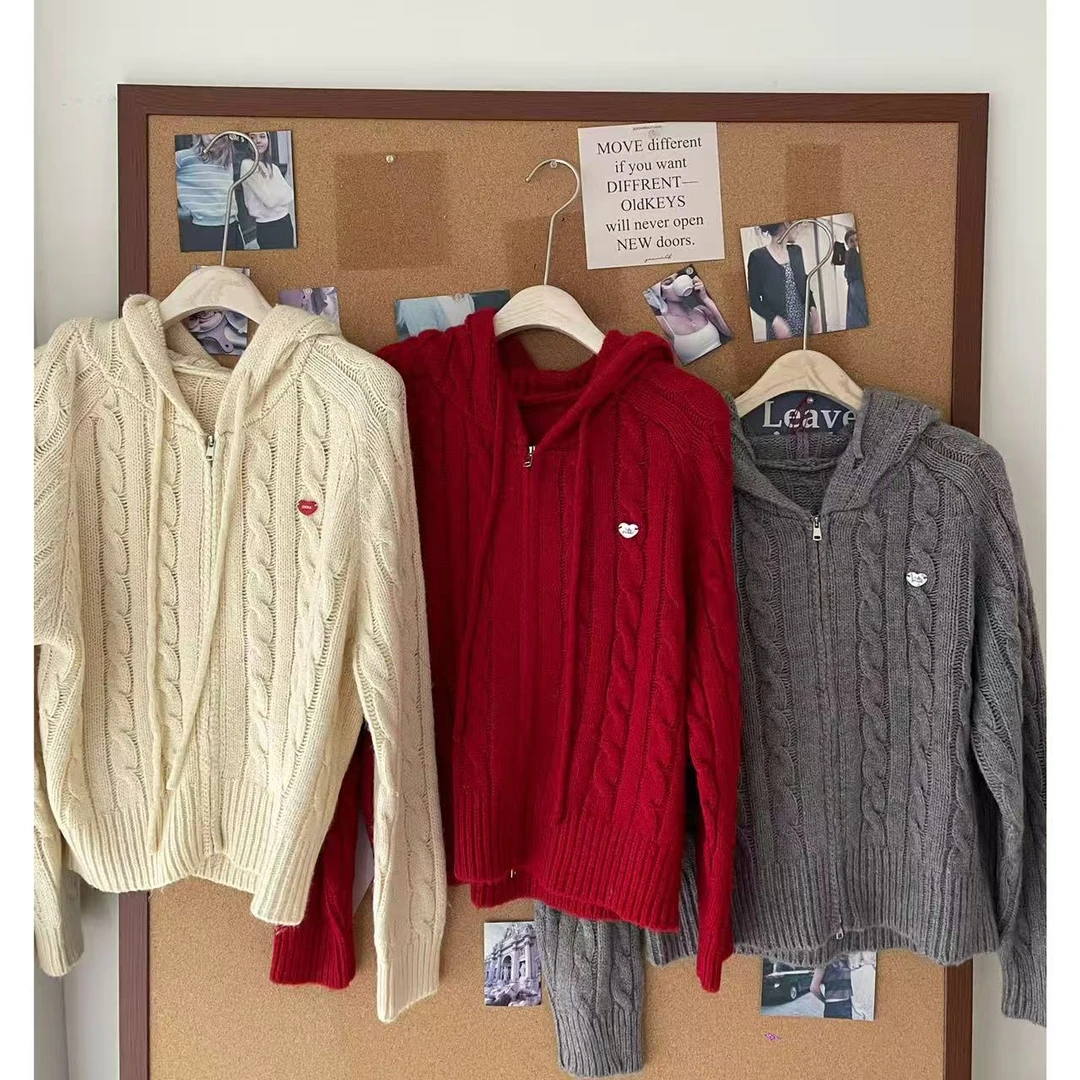 绵羊毛 爱心 连帽麻花编织 毛衣开衫外套