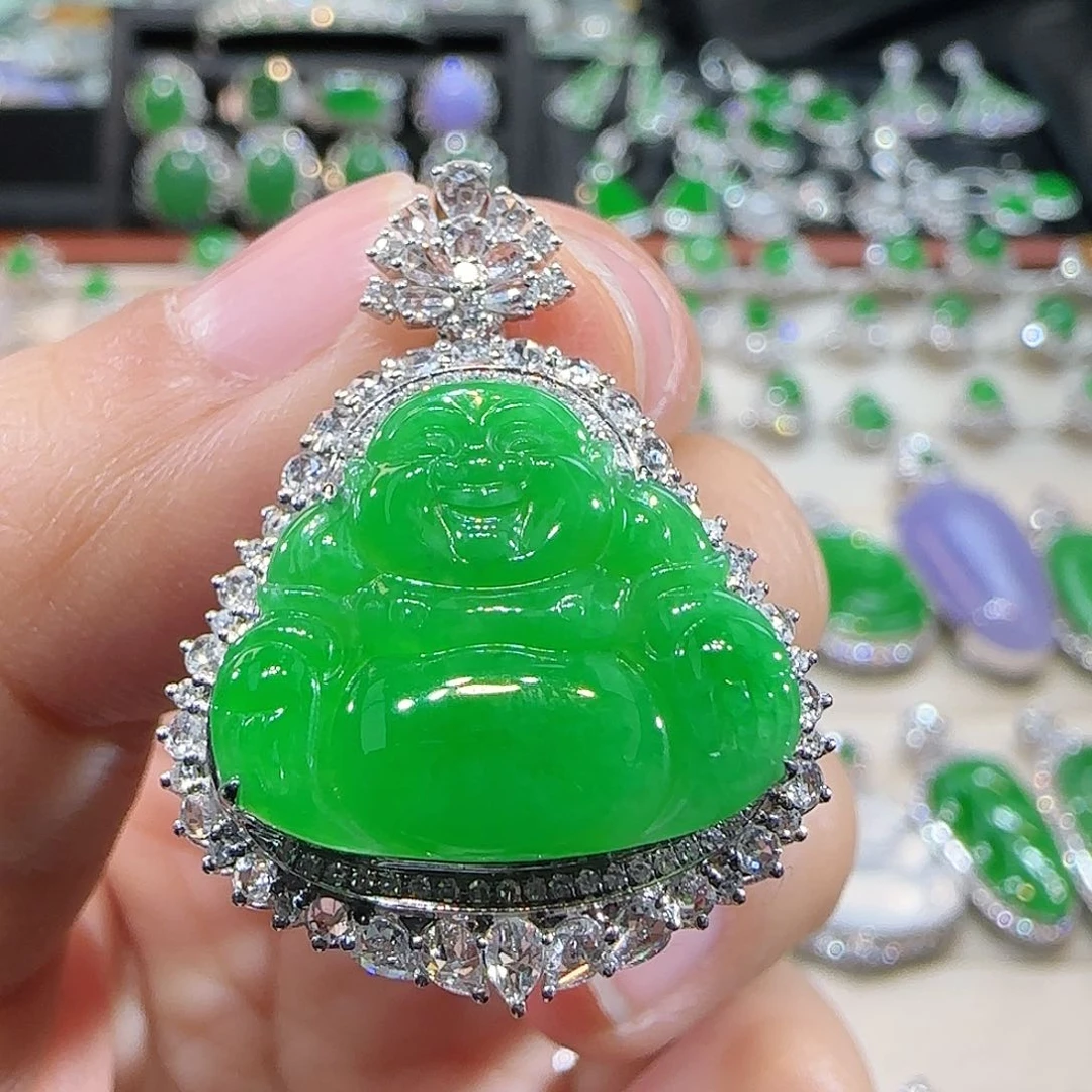 翡翠吊坠(不含链)18K金镶嵌