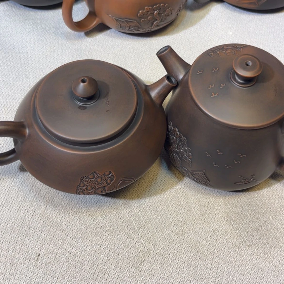 【闪购商品】?****好红泥 堆雕山水 容量 249c c
