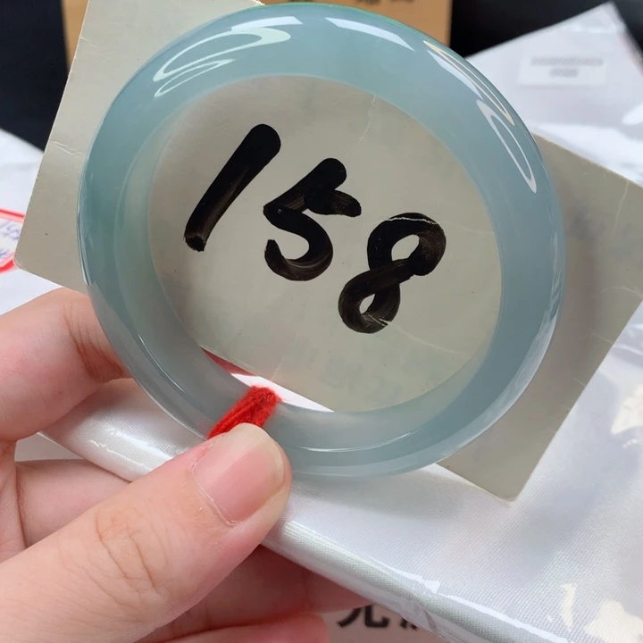 未镶嵌手镯翡翠正