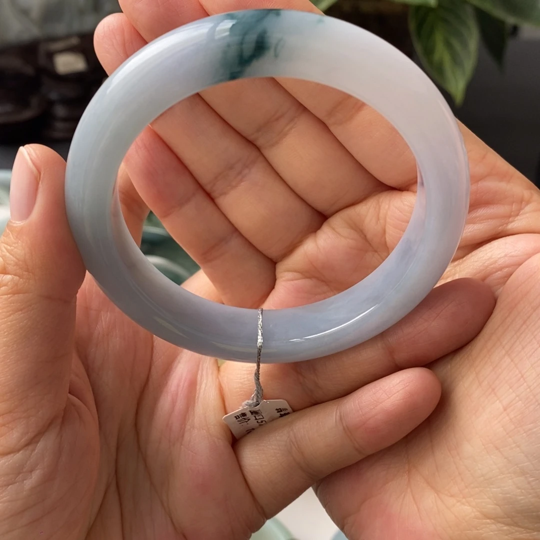 翡翠未镶嵌手镯天然