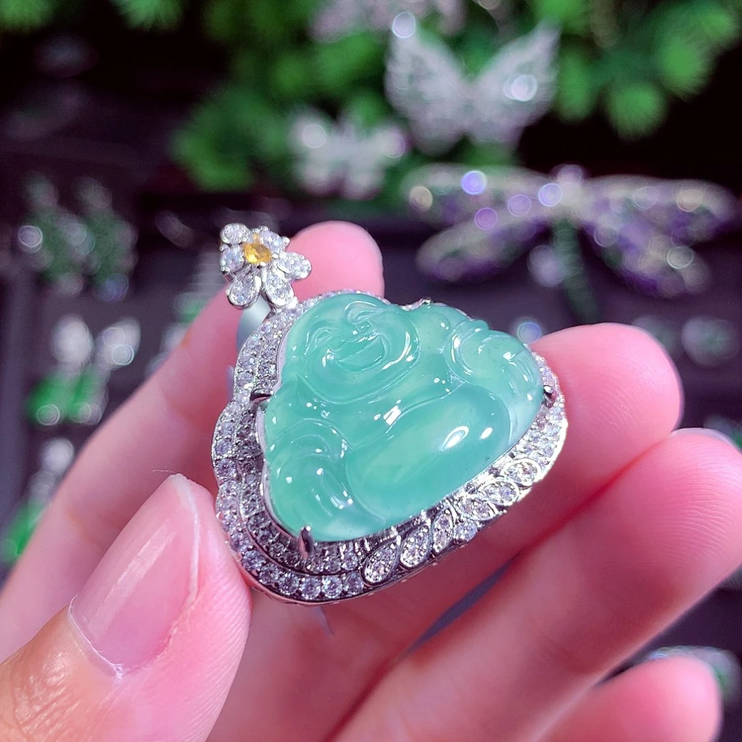 颈饰未镶嵌翡翠天然