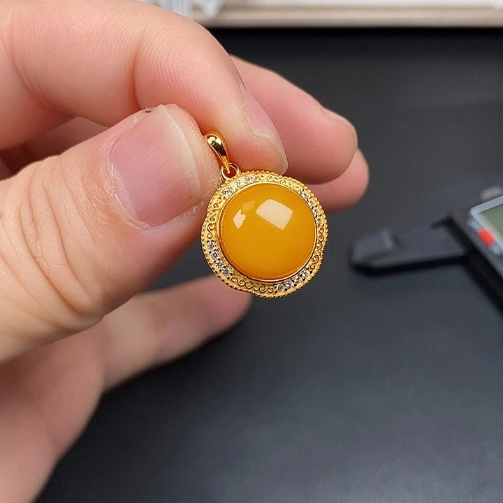 蜜蜡银S925镀金镶嵌吊坠(不含链)