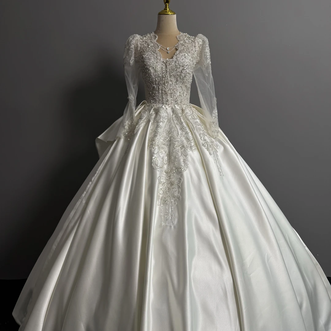 长袖气质款缎面齐地（新娘勿拍）