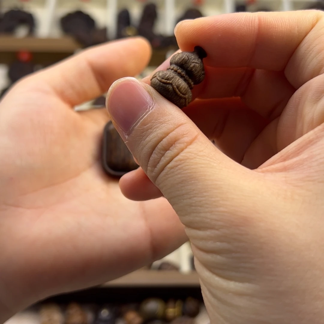 木质类葫芦随行脖挂配饰