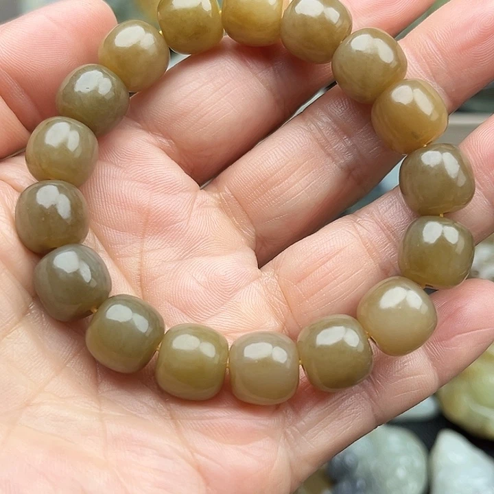 和田玉（糖玉）未镶嵌手链