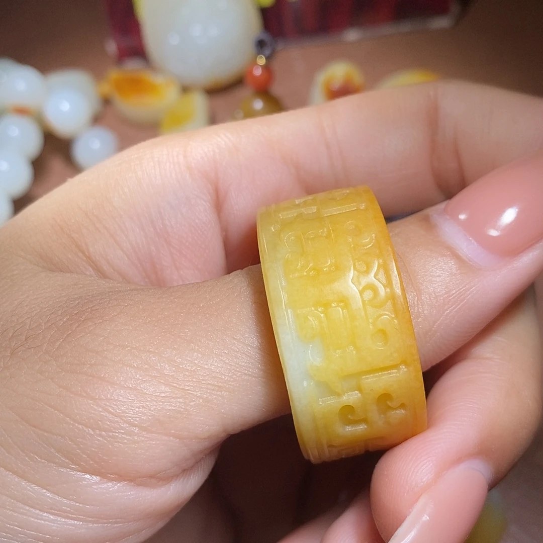 未镶嵌和田玉挂件