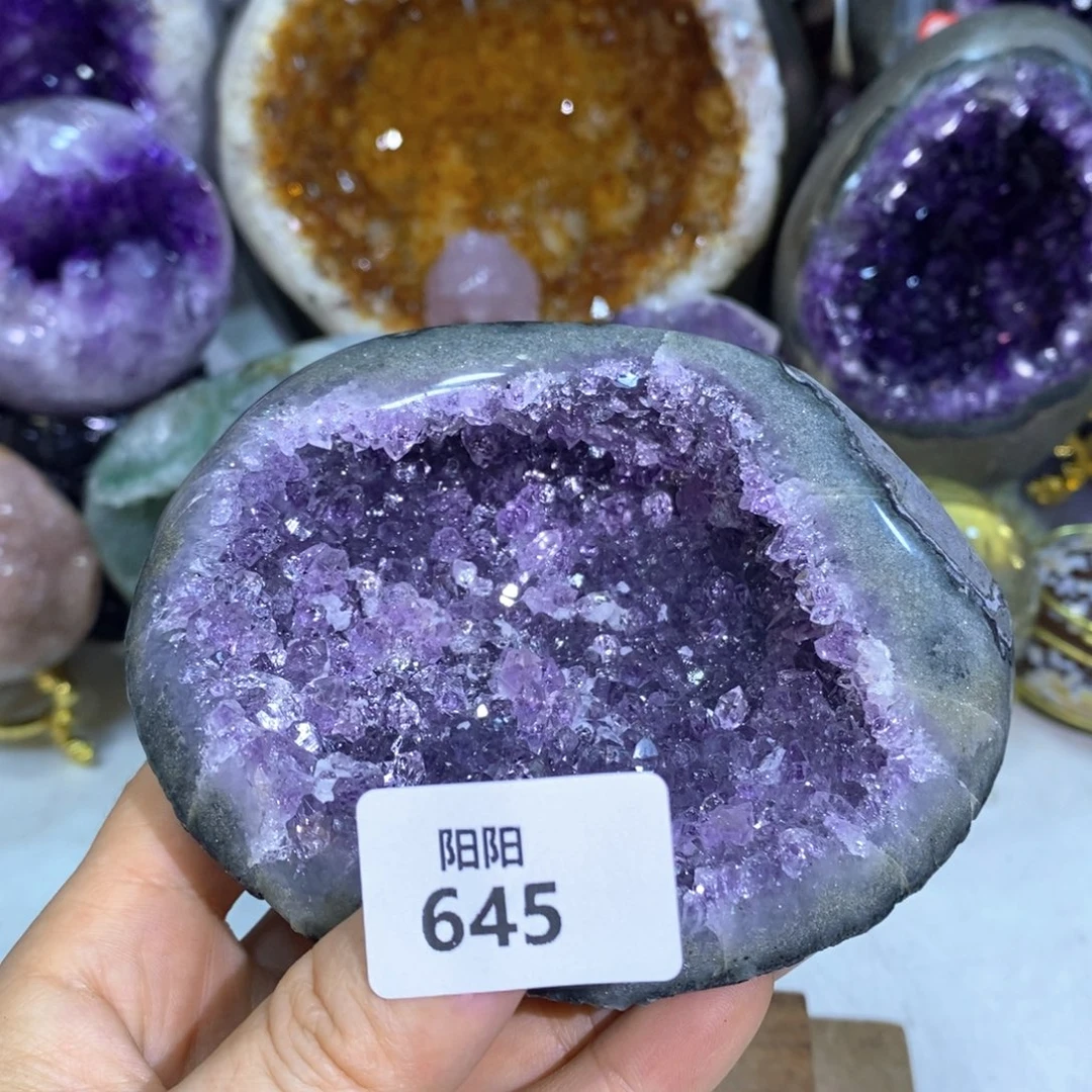 未镶嵌大型摆件（非配饰）水晶