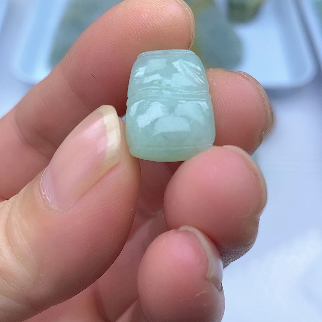 定制翡翠未镶嵌竹节