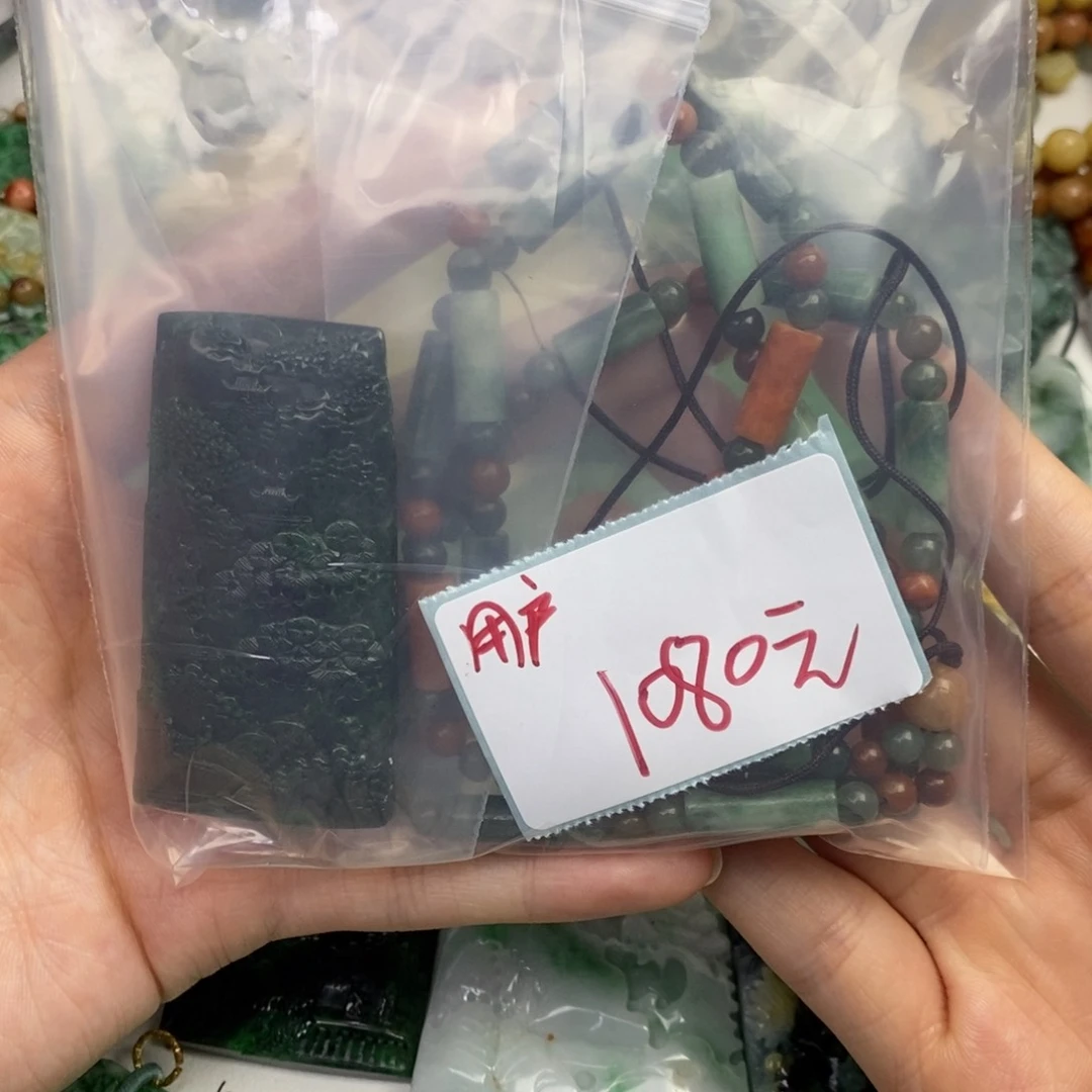 颈饰未镶嵌翡翠用****4