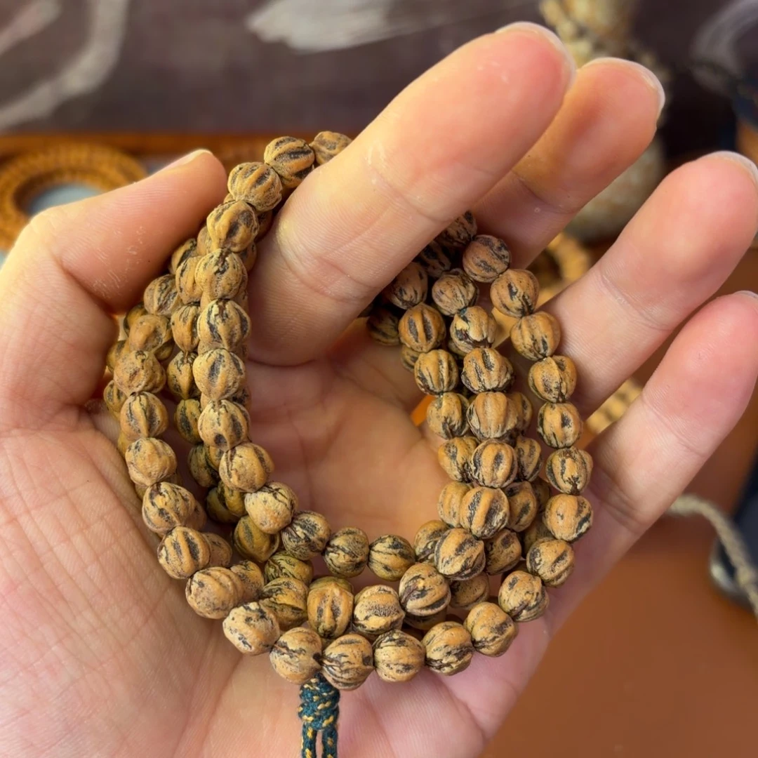 张***石柏香籽/百香籽吊坠