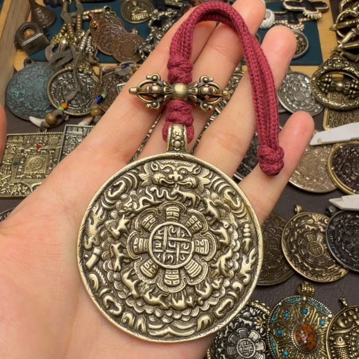 藏传文玩九宫如图