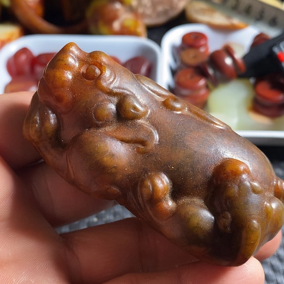 蛇纹石玉合金颈饰