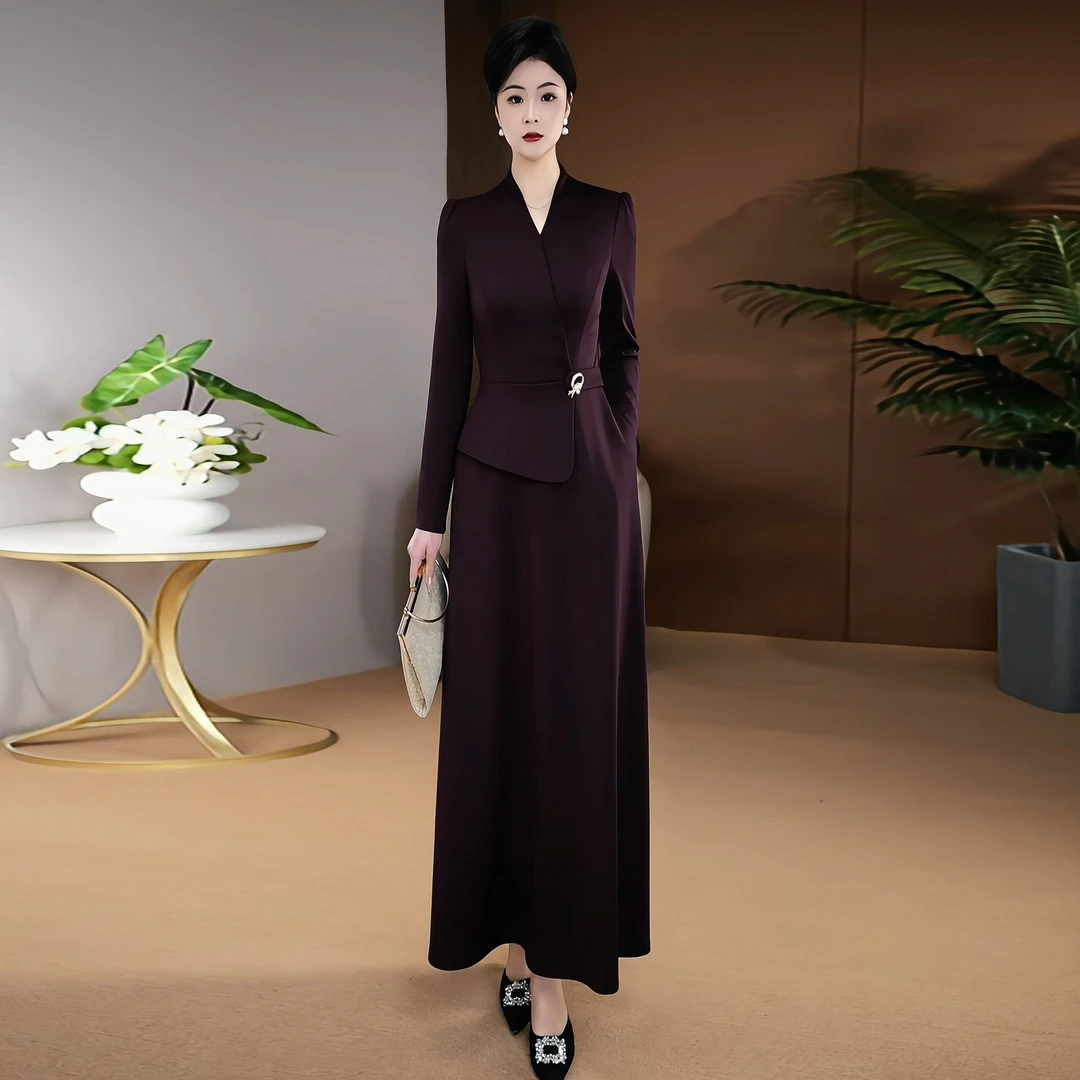 优雅轻奢葡萄紫连衣裙2025春季新款设计收腰显瘦重要场合长裙018