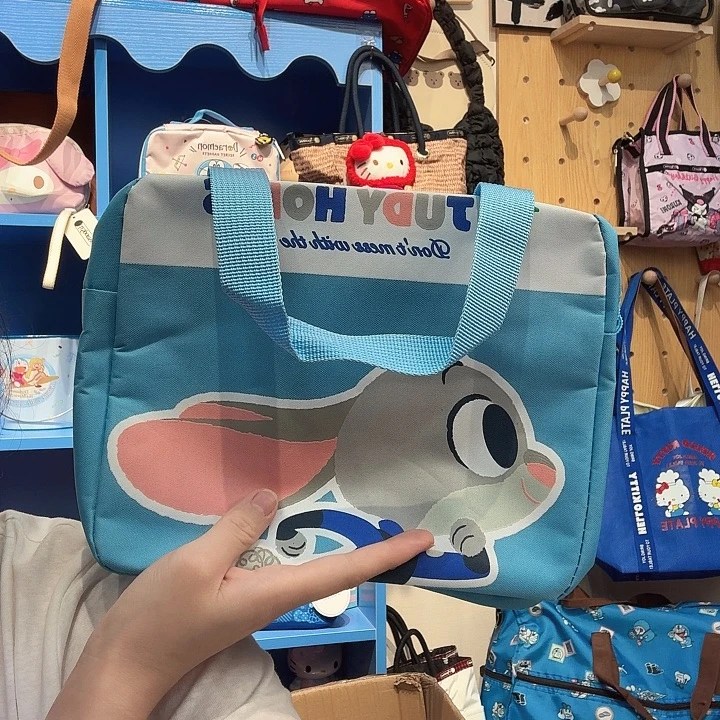 PU箱包收纳箱化妆包等