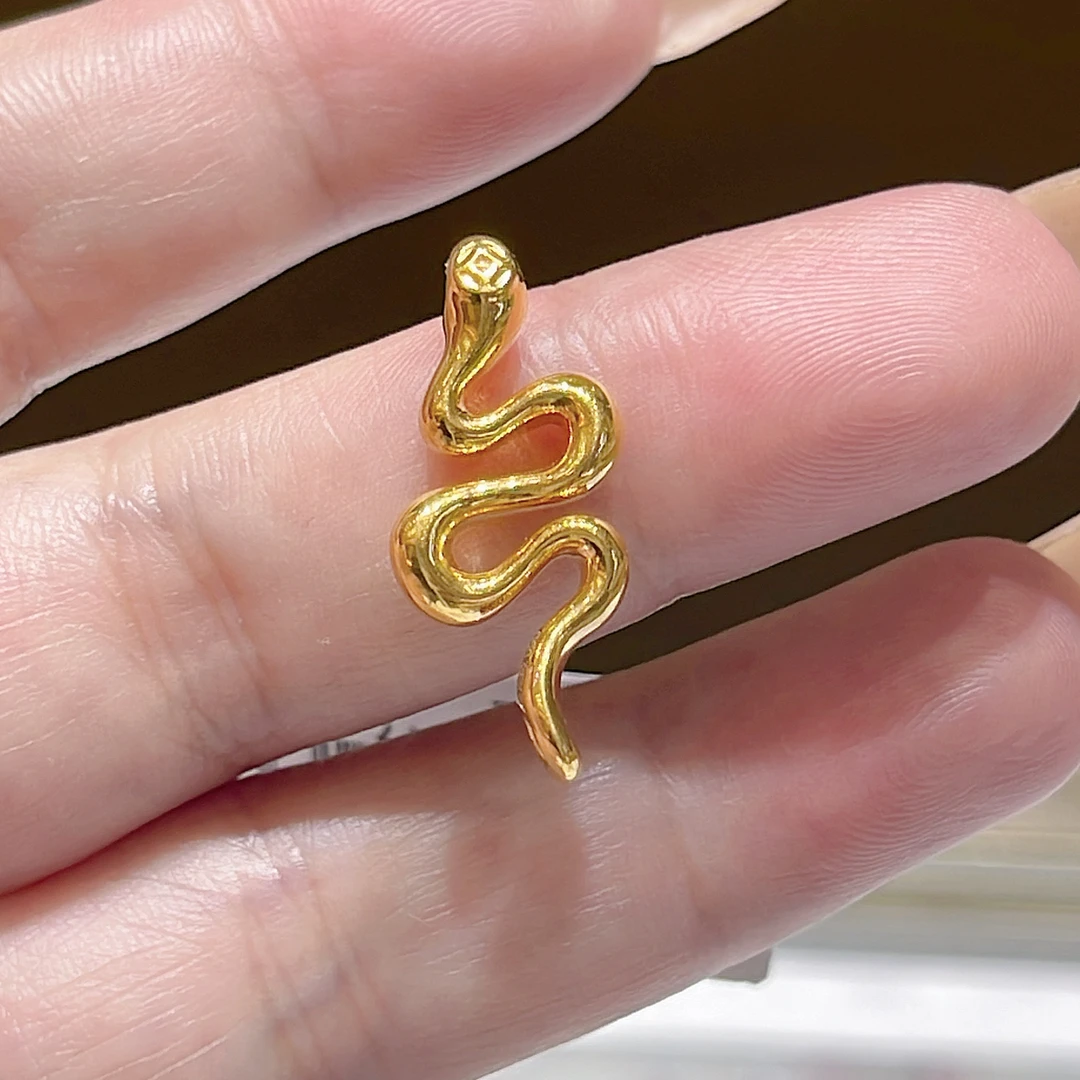 足金999 蛇吊坠时尚