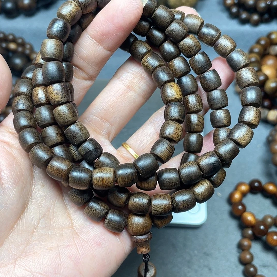 沉香手串温*雨芽庄白棋0.8