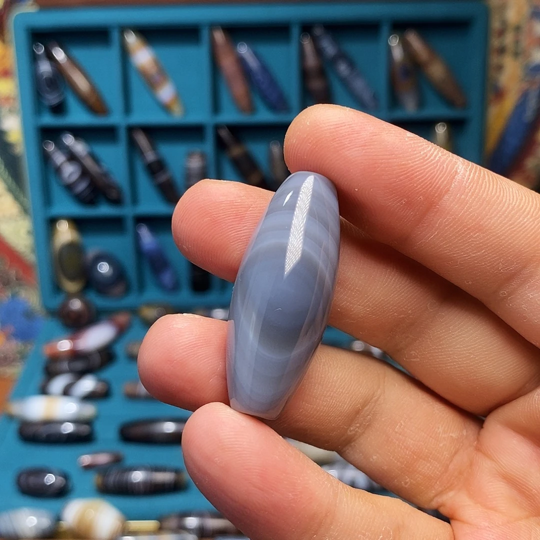 玛瑙/玉髓未镶嵌吊坠(赠链)