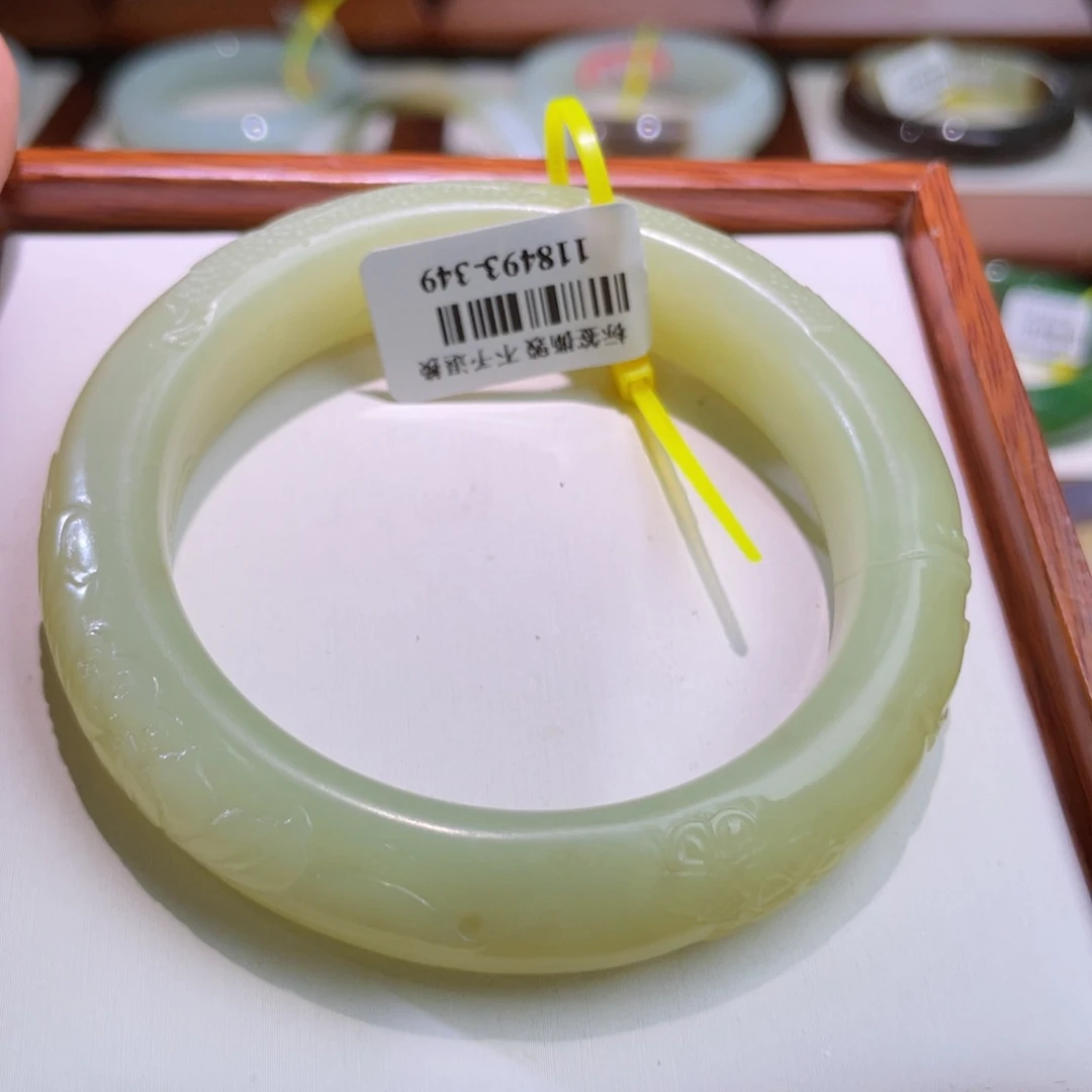 和田玉手镯未镶嵌55.2。13