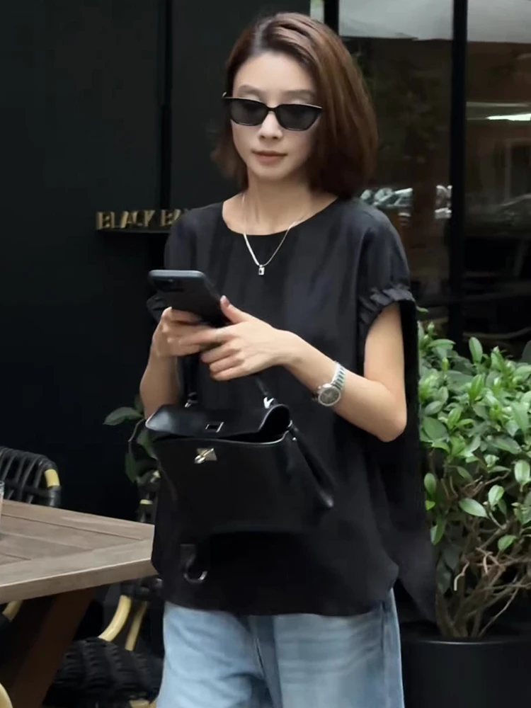 高级感黑色醋酸缎面短袖T恤女2025夏季新款简约法式显瘦遮肉上衣