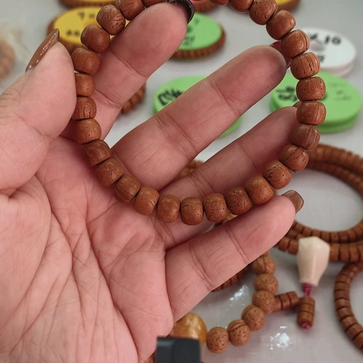 卢*鹏桃核手串精工老型