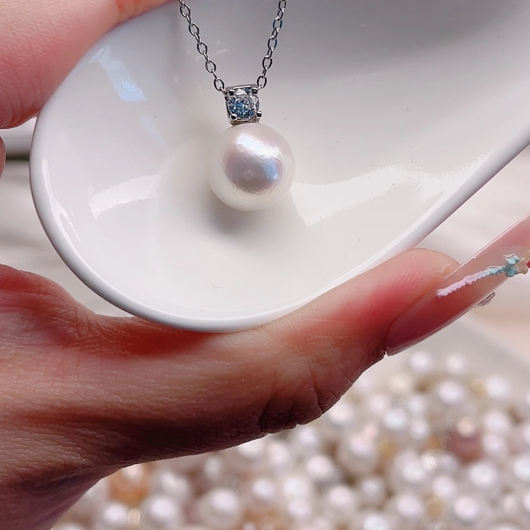 淡水珍珠吊坠(赠链)未镶嵌