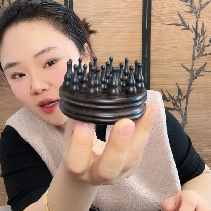 紫光檀葫芦圆盘梳子瑕疵