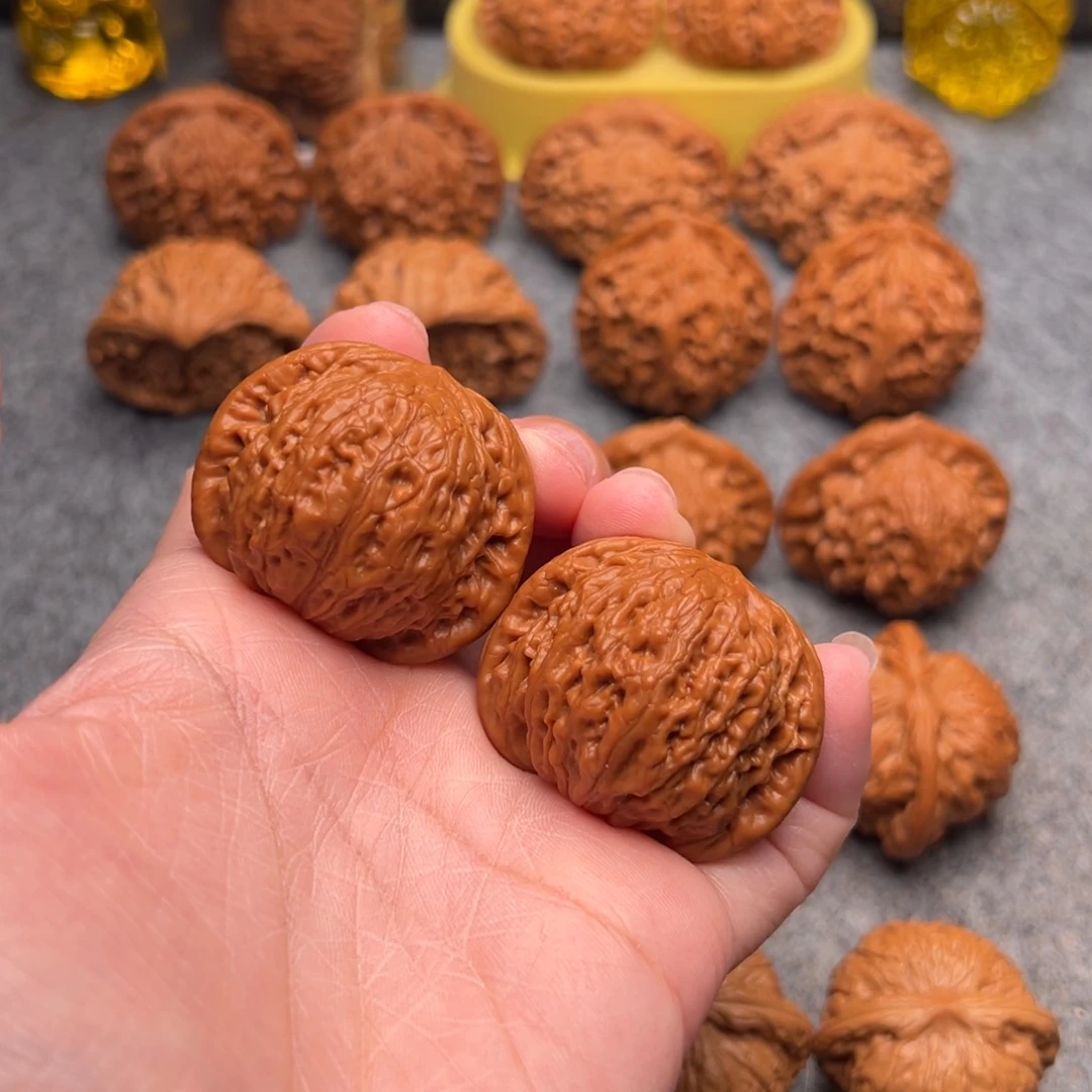 文玩核桃把件精品铁锤妹妹41全品