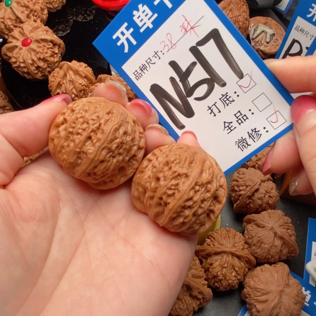 吊坠桃核核桃铁锤妹妹
