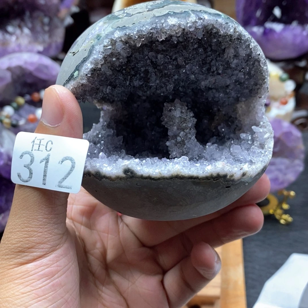 未镶嵌大型摆件（非配饰）水晶