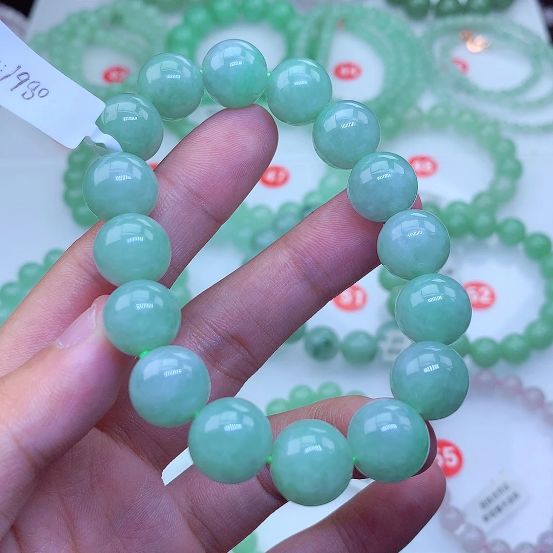 翡翠未镶嵌毛衣链