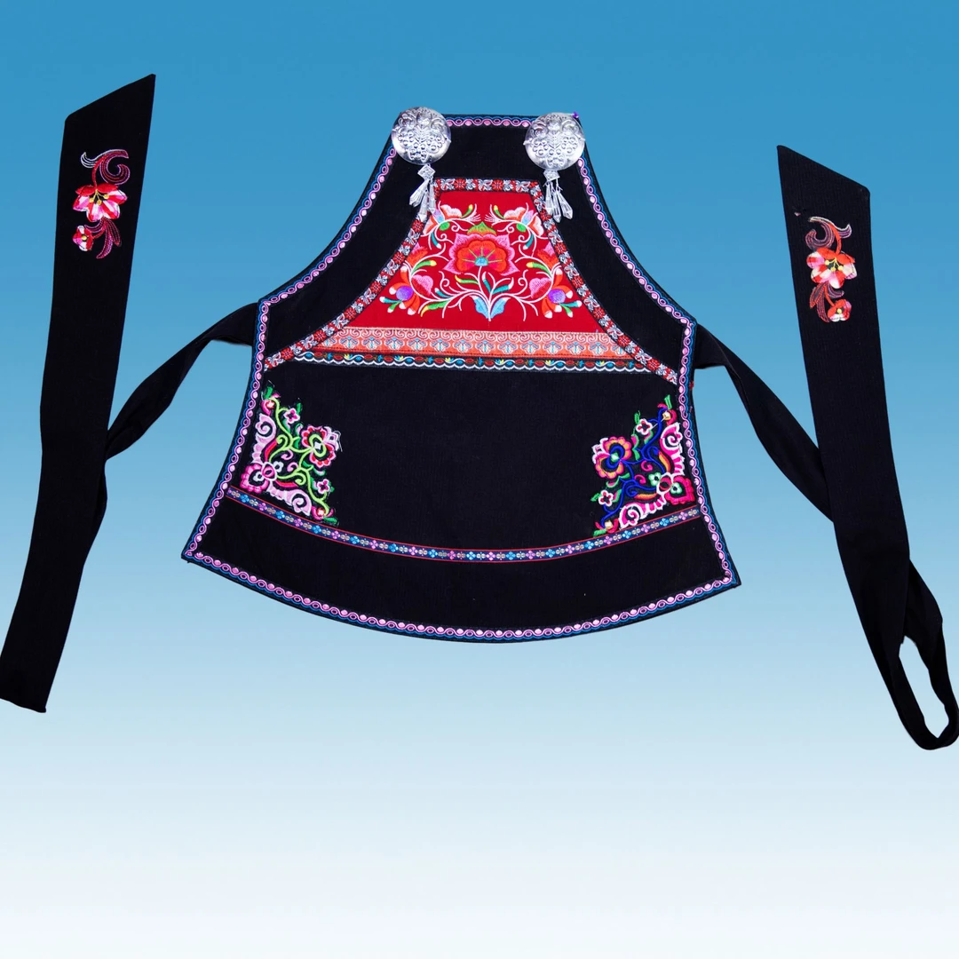 布谷鸟好花红非遗布依族服饰黑红色围腰黑色复古传统短款绣花