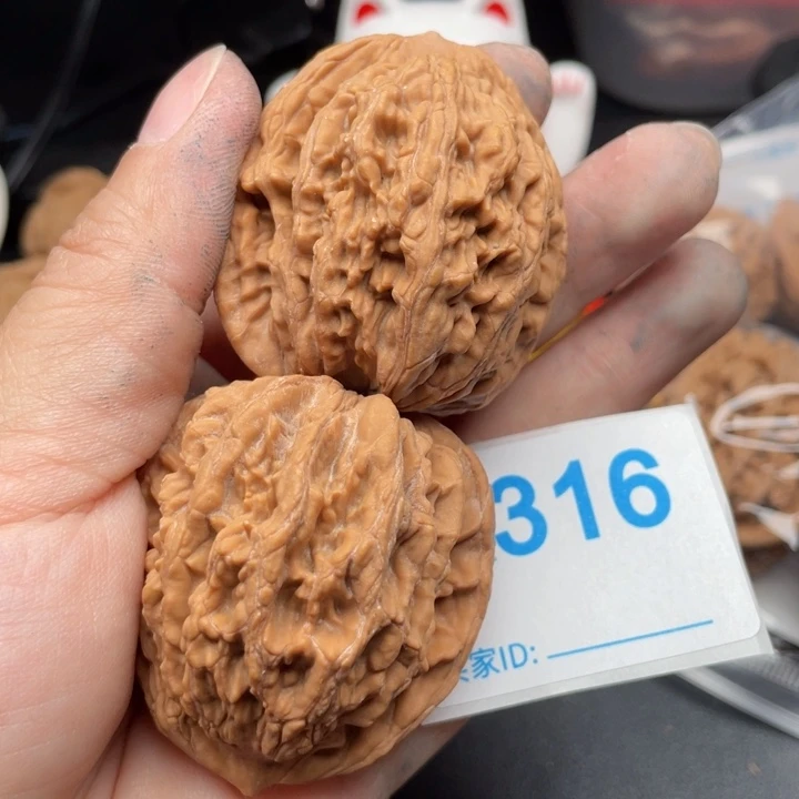 文玩核桃吊坠核桃