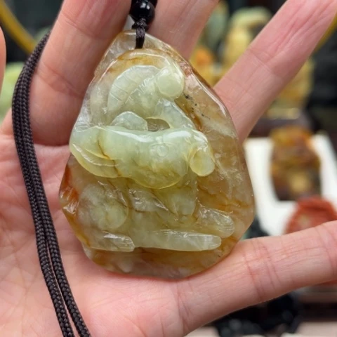 岫玉未镶嵌挂件挂件