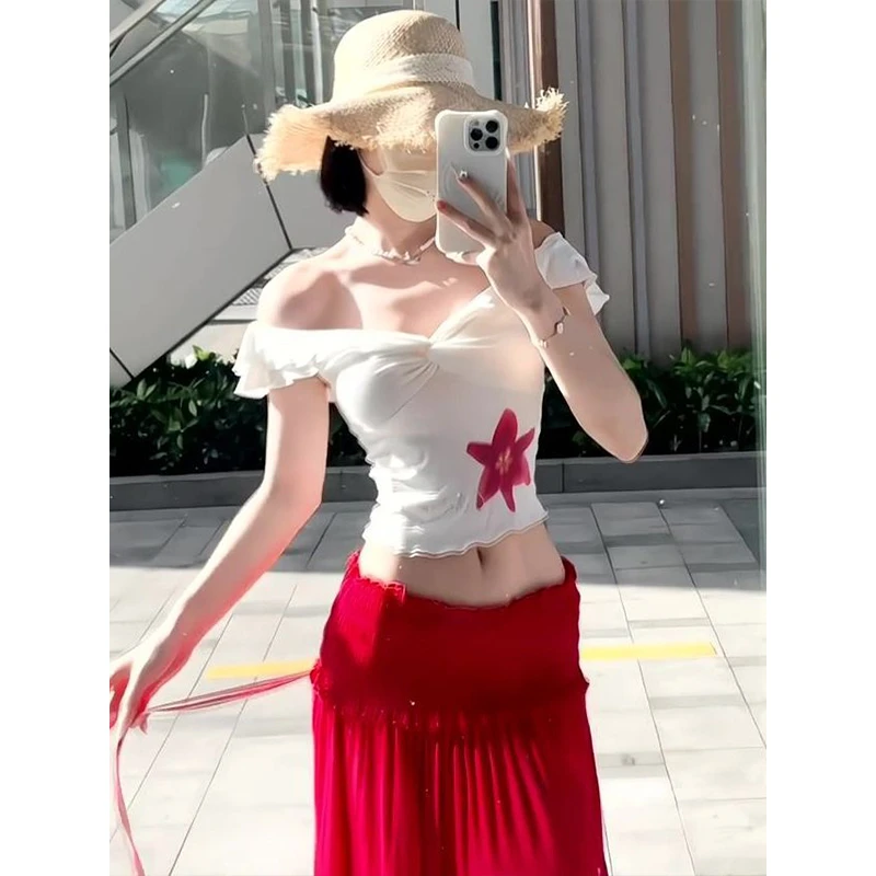 纯欲风辣妹套装女夏季海边度假氛围感一字肩上衣红色半身裙两件套