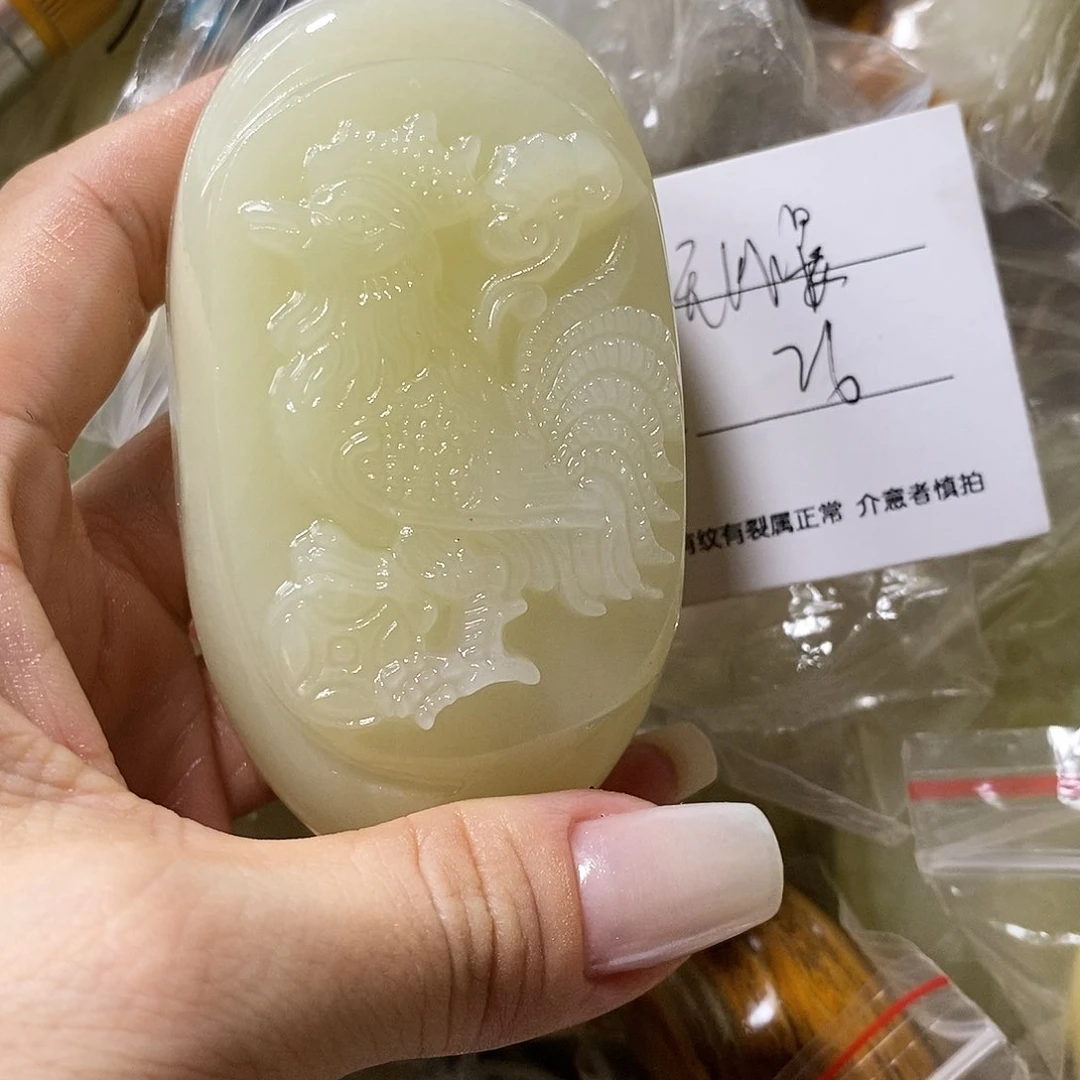 石材无*畏古青石手把件