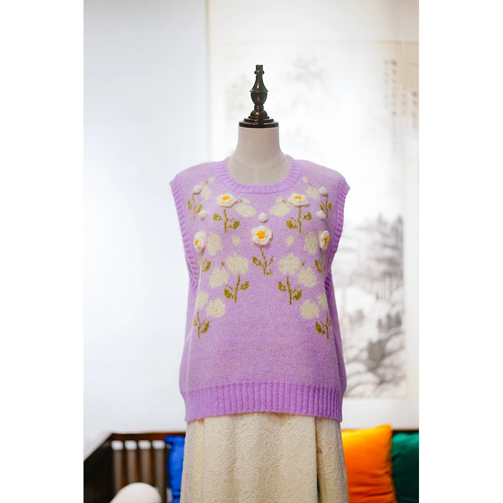 【芳菲】秋冬立体花朵无袖紫色保暖百搭短款针织马甲