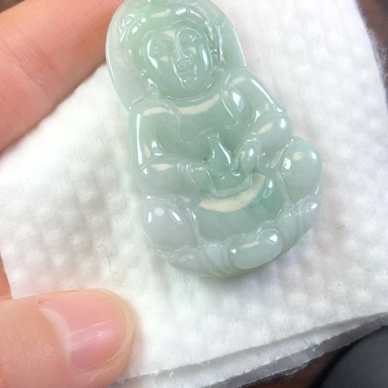 翡翠未镶嵌颈饰缅甸A货，每天下午1点半开播