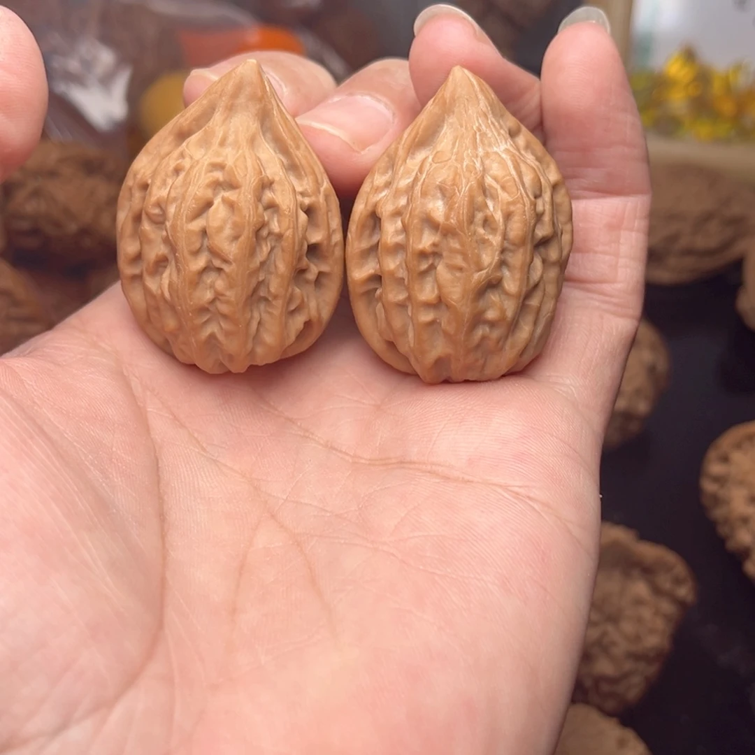 文玩核桃把件32瓷瓶鸭嘴