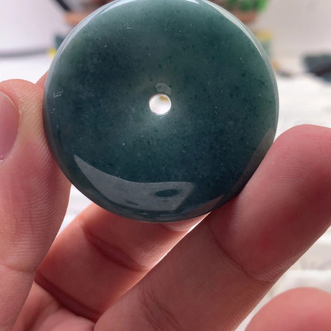 颈饰未镶嵌翡翠扣子