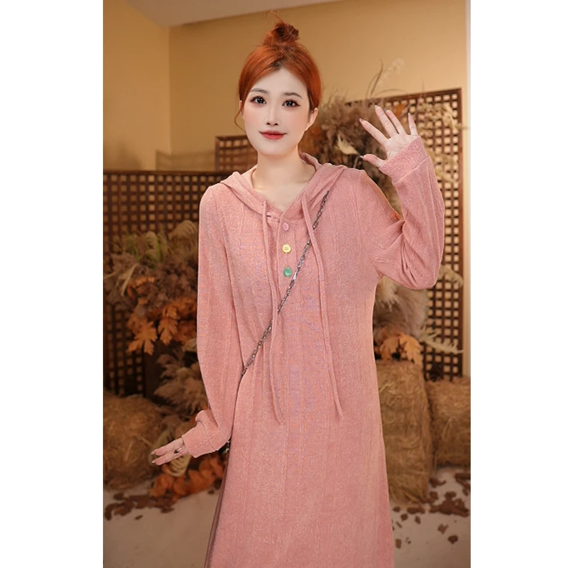 《哆啦》秋冬大码女装连帽宽松显瘦减龄胖妹妹粉色卫衣连衣裙 2119