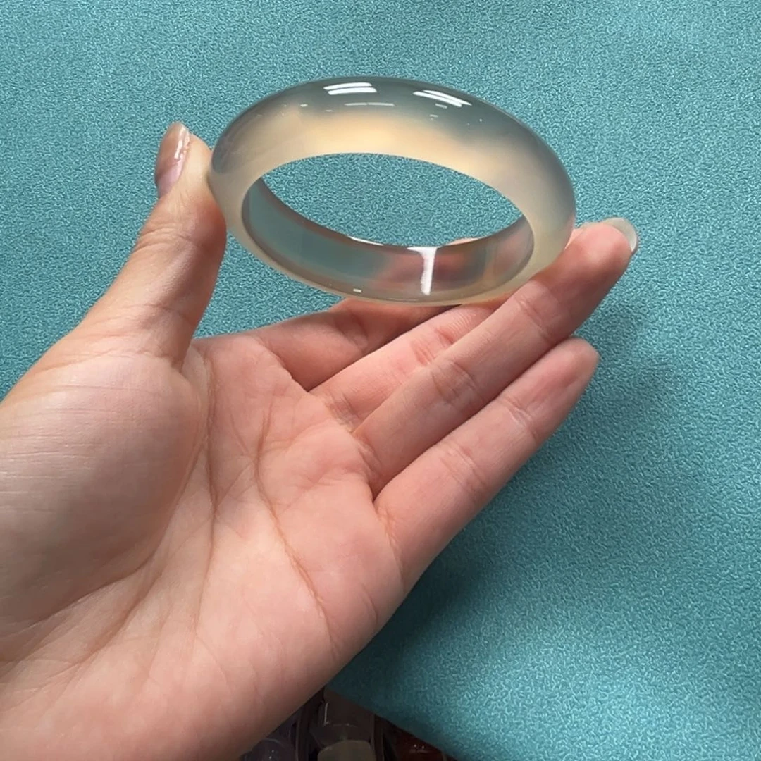 手镯玛瑙/玉髓未镶嵌