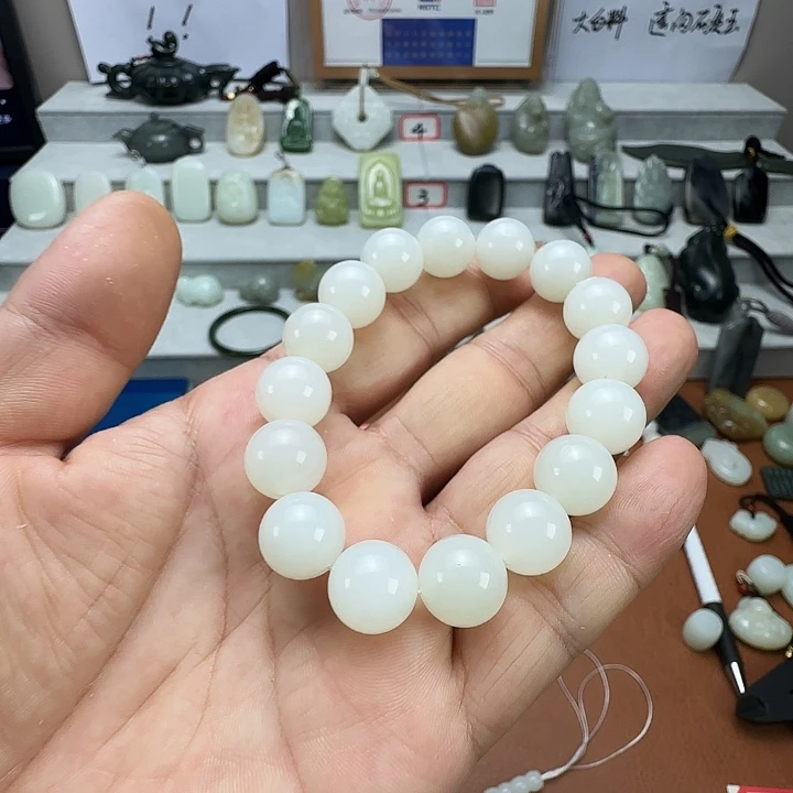 和田玉未镶嵌吊坠(不含链)