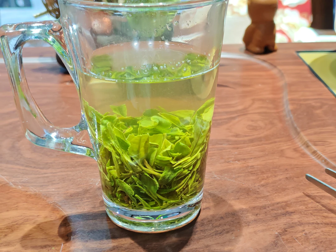 明前头采嫩芽高山云雾浓香型炒青绿茶新鲜耐泡口粮茶