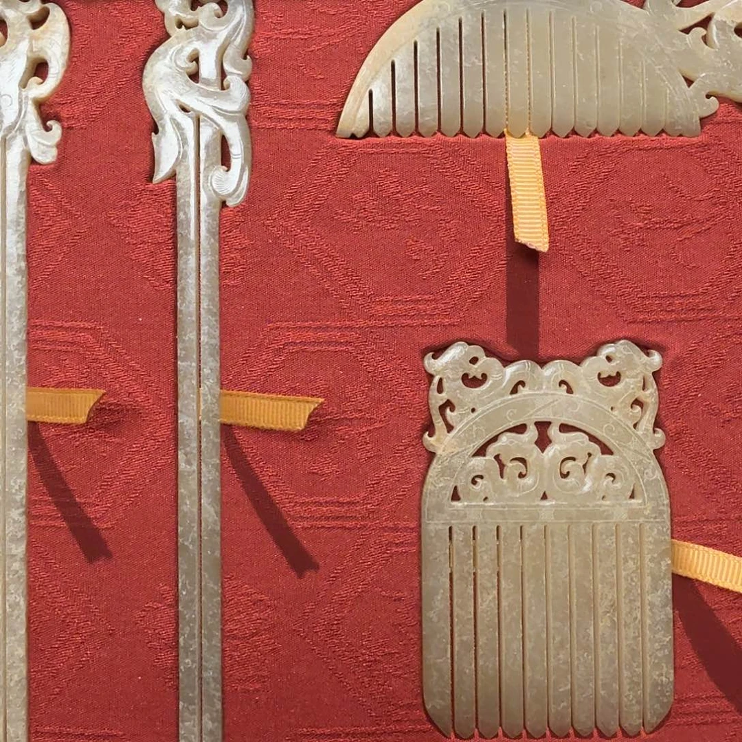 治***水和田玉未镶嵌挂件