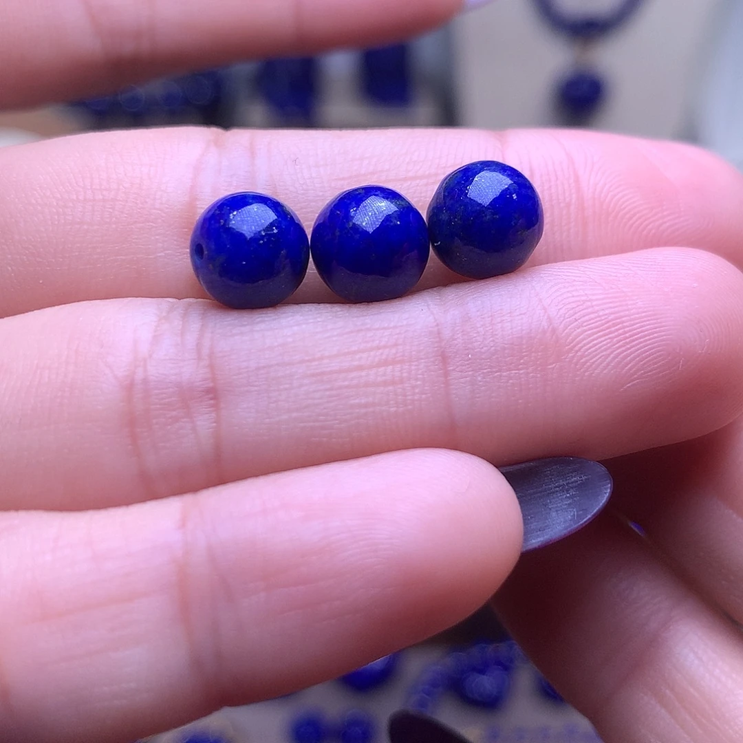 青金石未镶嵌8m3颗