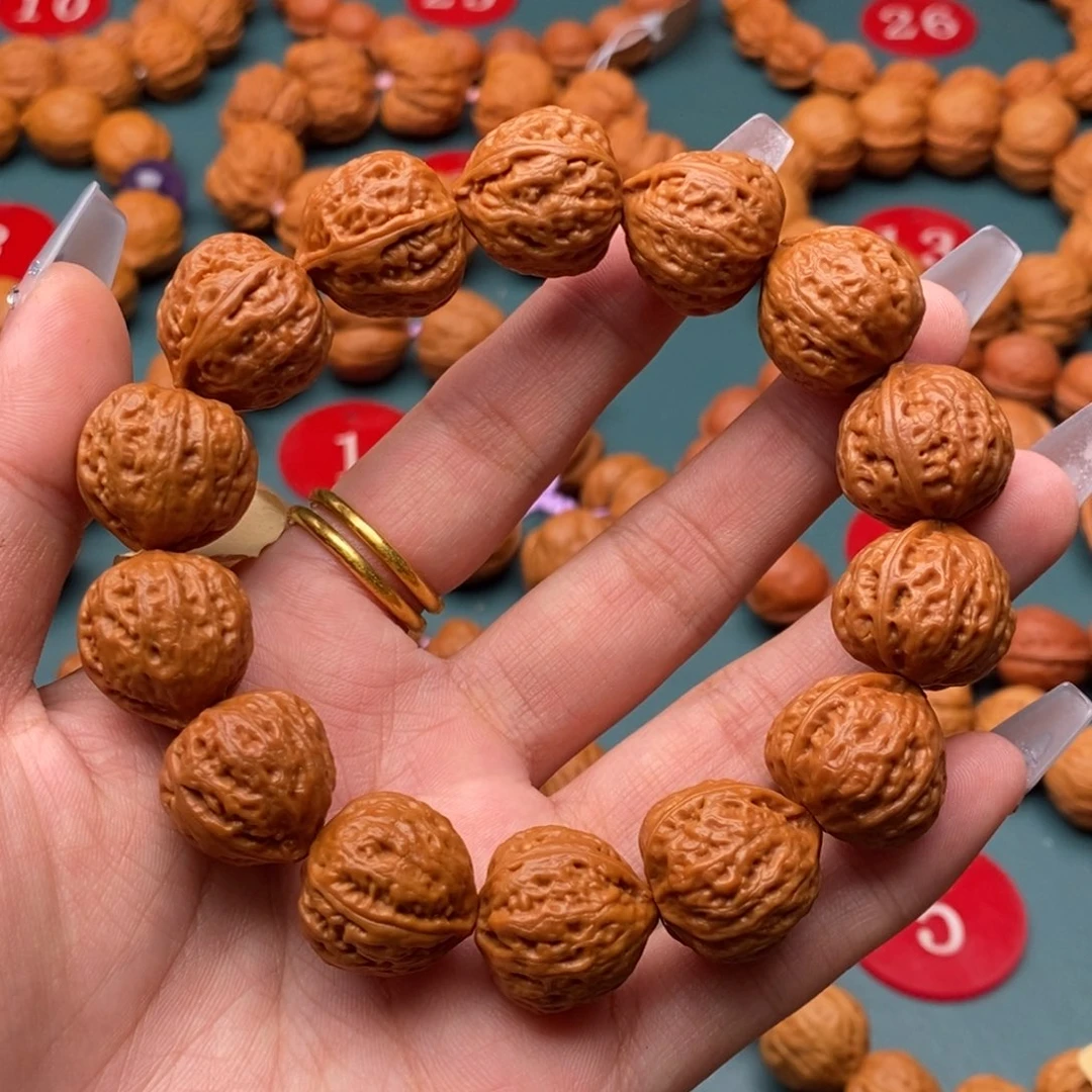 手串文玩核桃小蚂蚁纹爱心