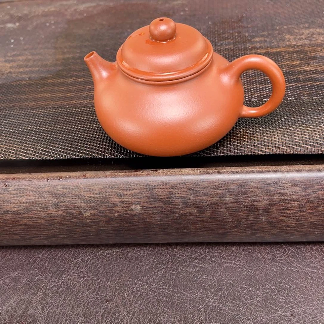 茶壶紫砂汽修厂和机械设备