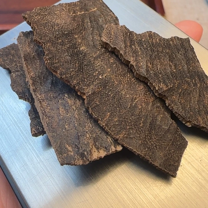 沉香摆件深圳野生包头5克